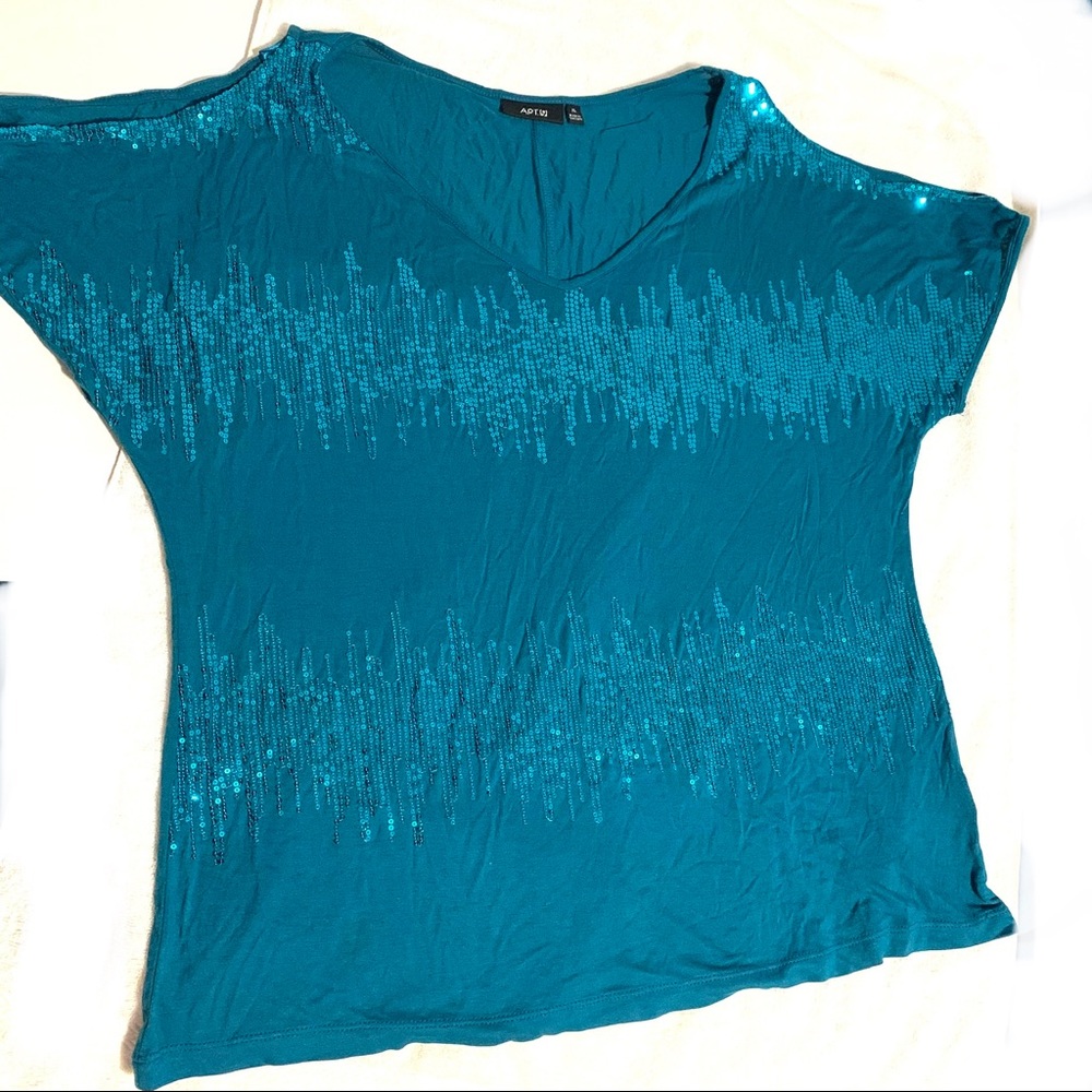 Sequin open shoulder top XL